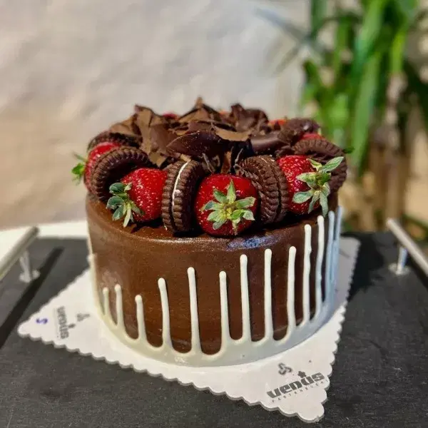 Çilekli Çikolatalı Maskot